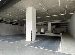 JURONG COMMUNITY HOSPITAL (D22), Office #572976371